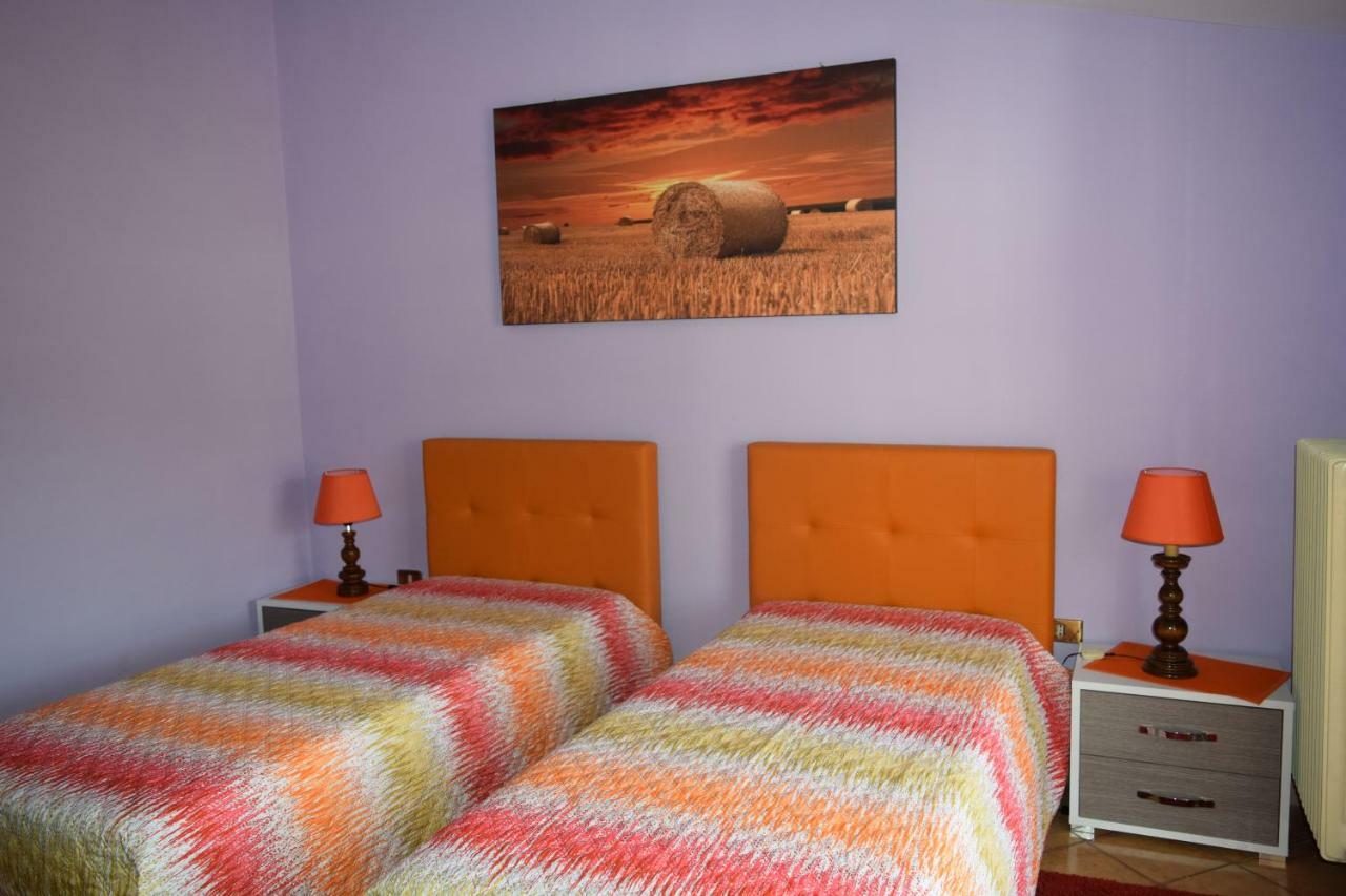 Amici Di Hackert Bed & Breakfast Caserta Eksteriør bilde