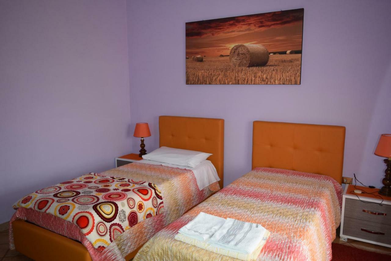 Amici Di Hackert Bed & Breakfast Caserta Eksteriør bilde