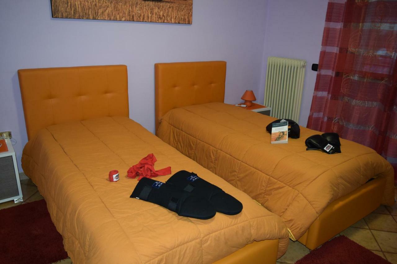 Amici Di Hackert Bed & Breakfast Caserta Eksteriør bilde